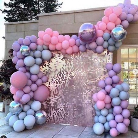 Elegant Silver Sequine Balloon Décor